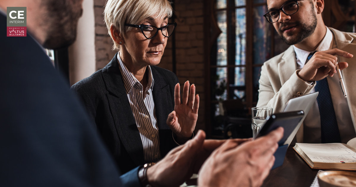 Senior manager managing a crisis